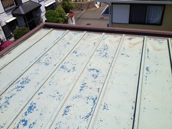 トタン屋根　遮熱塗装�A